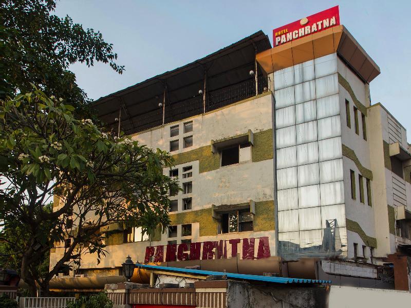 Oyo Flagship 19825 Hotel Panchratna Panvel Exteriör bild